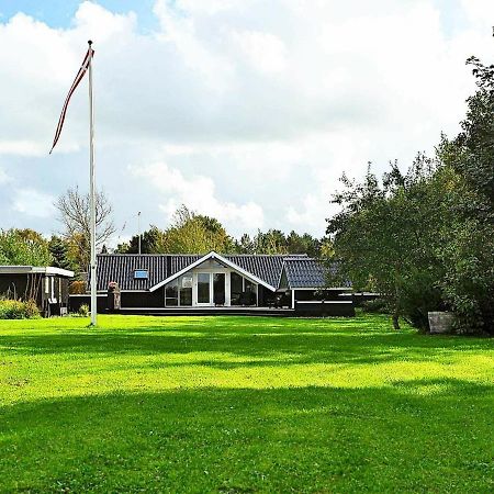 6 Person Holiday Home In Ansager 외부 사진